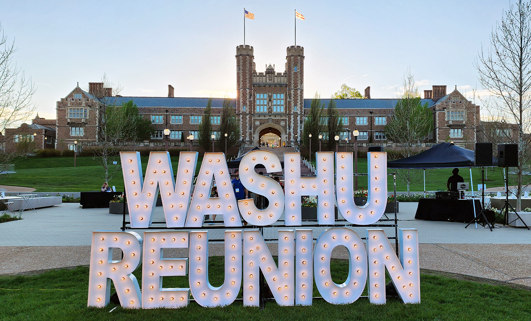 Alumni celebrate milestone anniversaries through reunion class giving