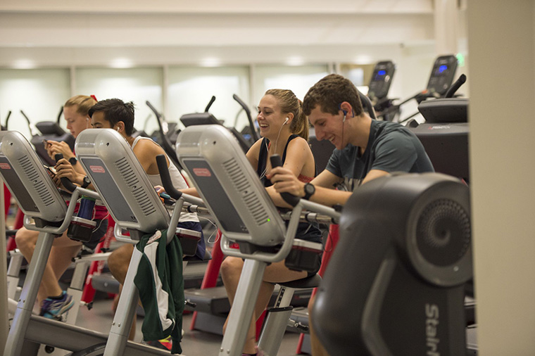 Students working out in Sumers Recreation Center